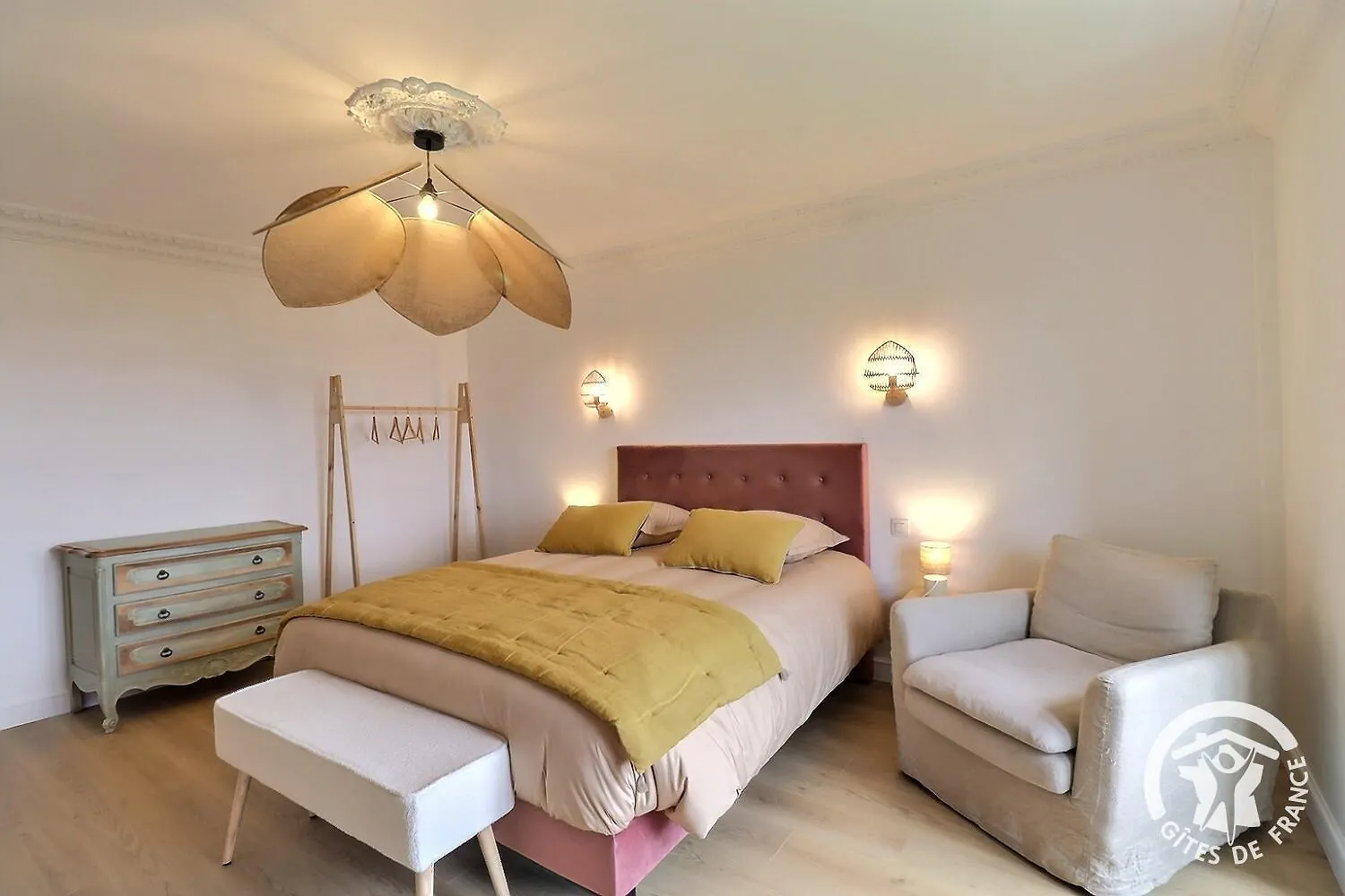Prázdninový dům La Maison Camelia Saint-Symphorien